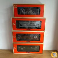 6-11977 Lionel Northern Pacific 4-Pack Freight Cars