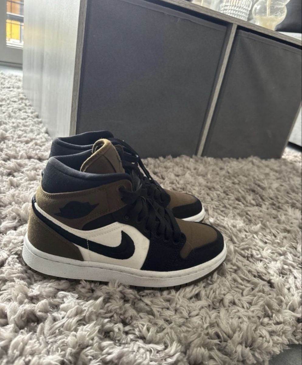 Jordan Scarpe da donna: Jordan Air 1 Mid "Dark Chocolate" 36 – Usato da Estavayer-le-Lac venduto da Iness_oth