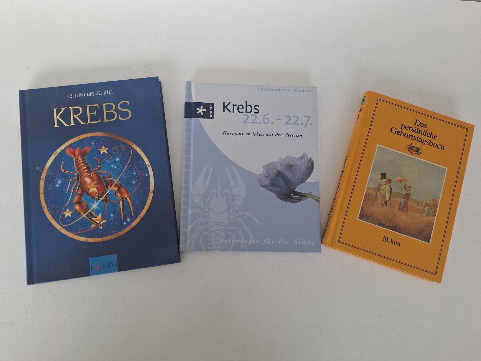 Libri: Astrologie: 3 Krebs Bücher – Usato da Aesch BL venduto da ChezToKa