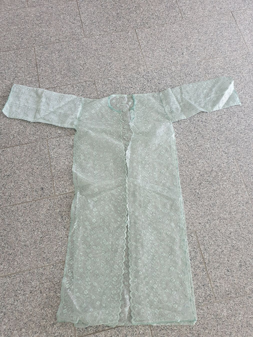 Vestiti: Indisches Kleid – Usato da Moosseedorf venduto da Sonnenschein.. 3