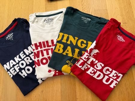 T-Shirt (x4) Christmas - Gr. Medium