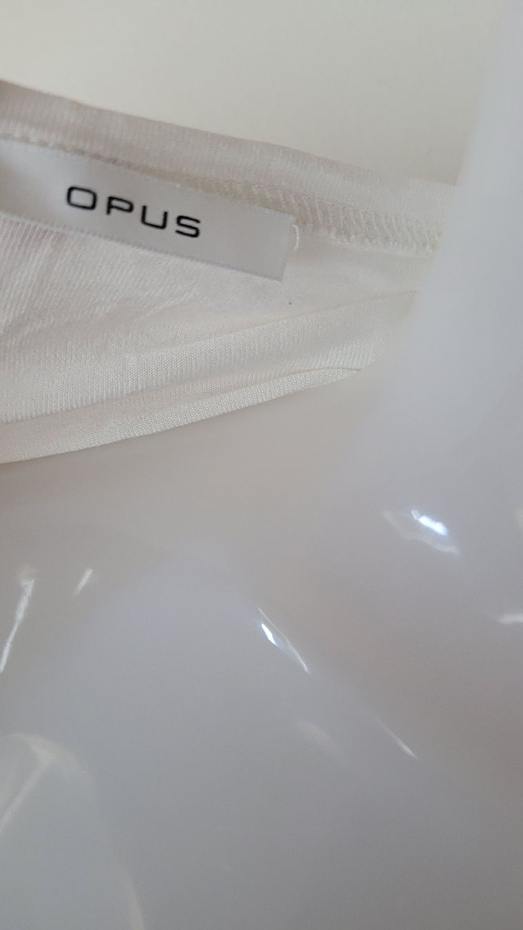 Opus Camicette: Damen Oberteil mit Blumenmuster Grösse 38 – Usato da Horgenberg venduto da Klatschmohnmaria 3