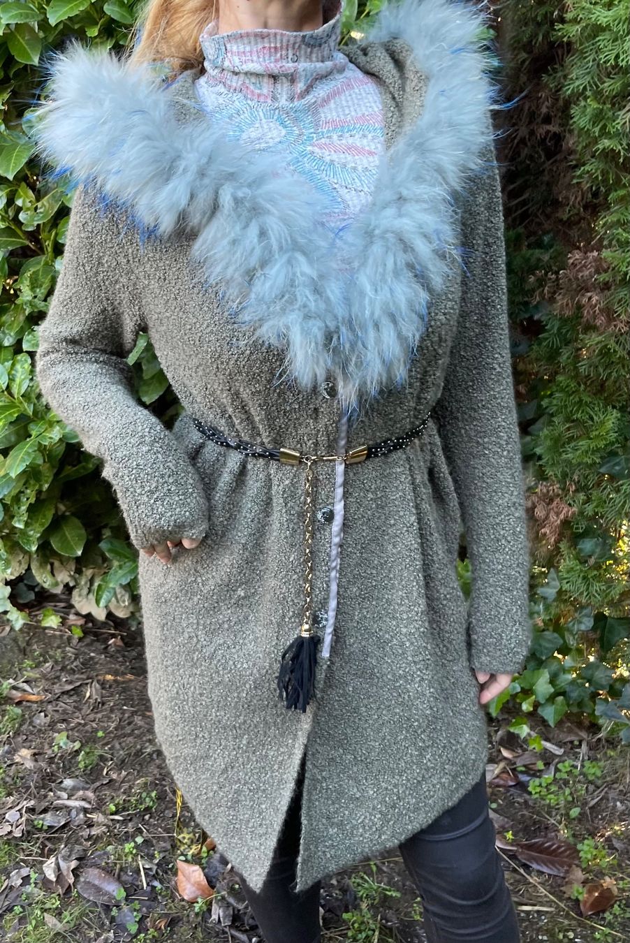 Armani Giacche: Armani Cardigan lungo con cappuccio e pelliccia vera – Nuovo (secondo la descrizione) da Gordevio venduto da LanaZimm 2