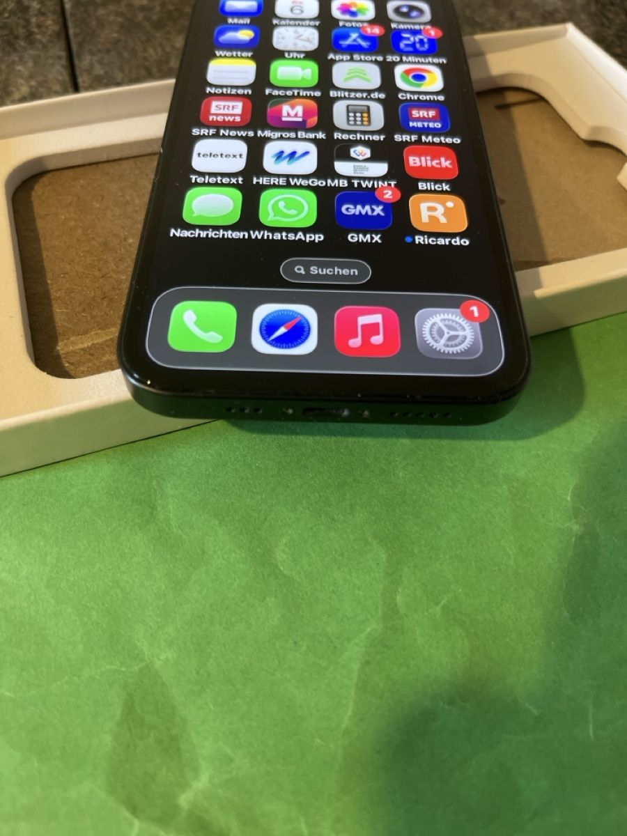 Apple Handys / Smartphones: IPHONE 12 64GB KEINE ICLOUD SPERRE – Gebraucht aus winterthur von WINTERTHUR53 6