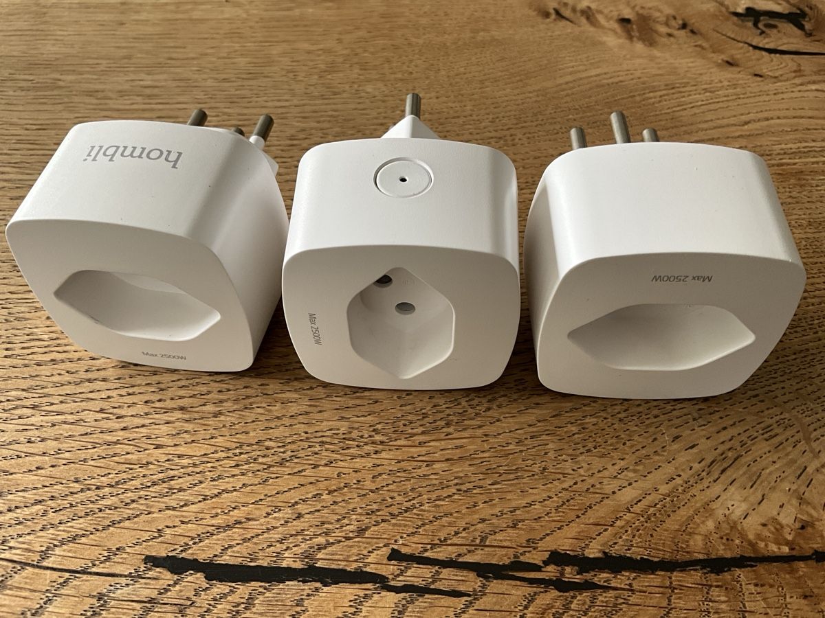 Stecker: Hombli Smart Plug Schweizer Stecker Max 2500W / 3er Set – Gebraucht aus Uttigen von Hogue 1
