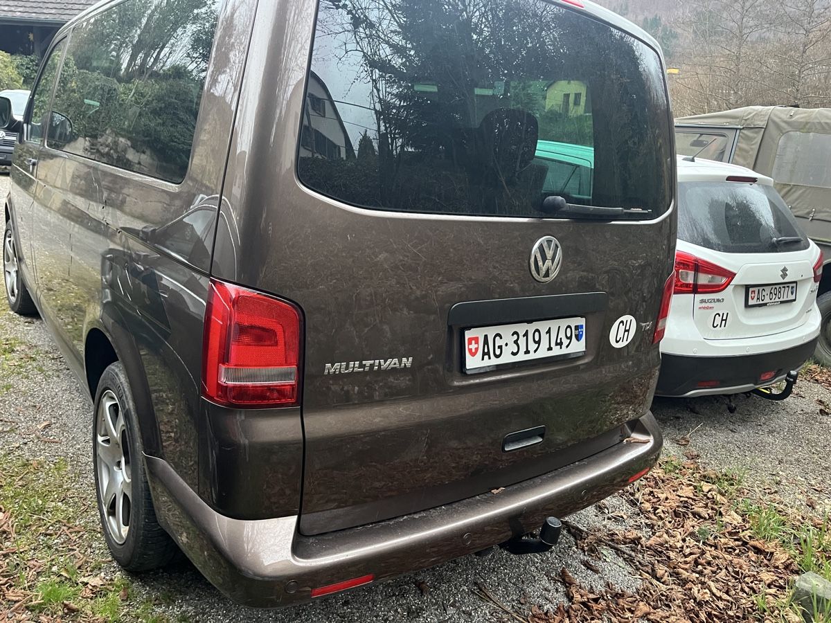 VW Automobili: VW T5 Multivan 2.0 TDI CR Startline DSG mit MFK – Usato da Wittnau venduto da Ricartutti 3