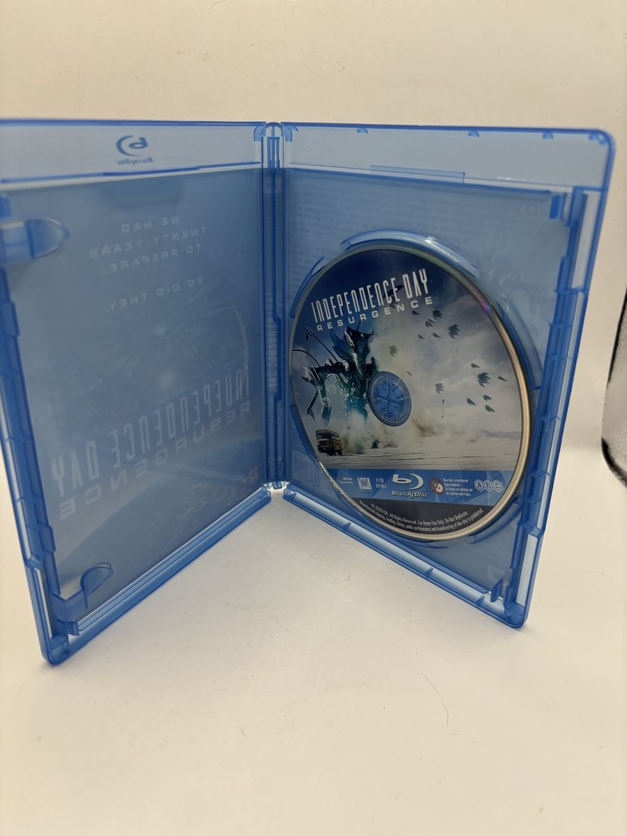 Tutti i DVDs: Blu-ray Independence Day Resurgence – Usato da Genève venduto da sho_67qj 3