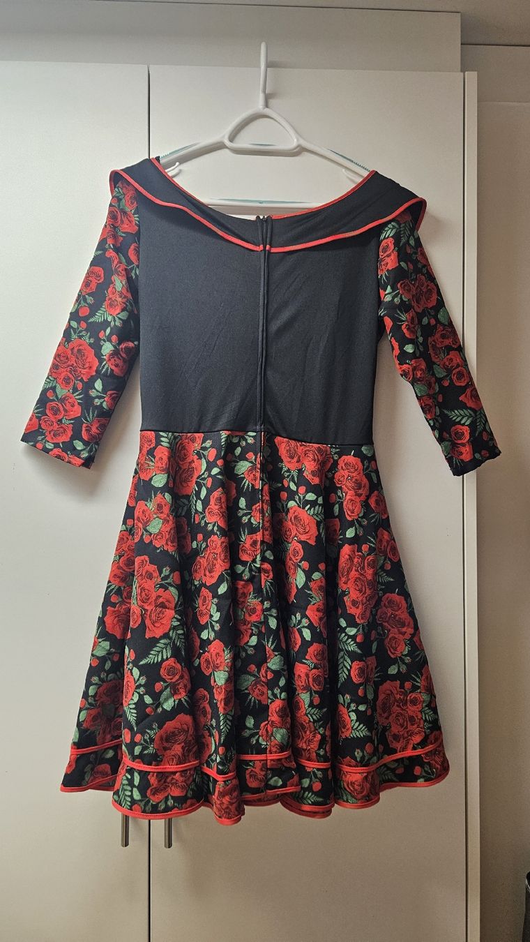 Costumi: Rosenkleid Kostüm – Nuovo (secondo la descrizione) da Sax venduto da Kieselstei 2