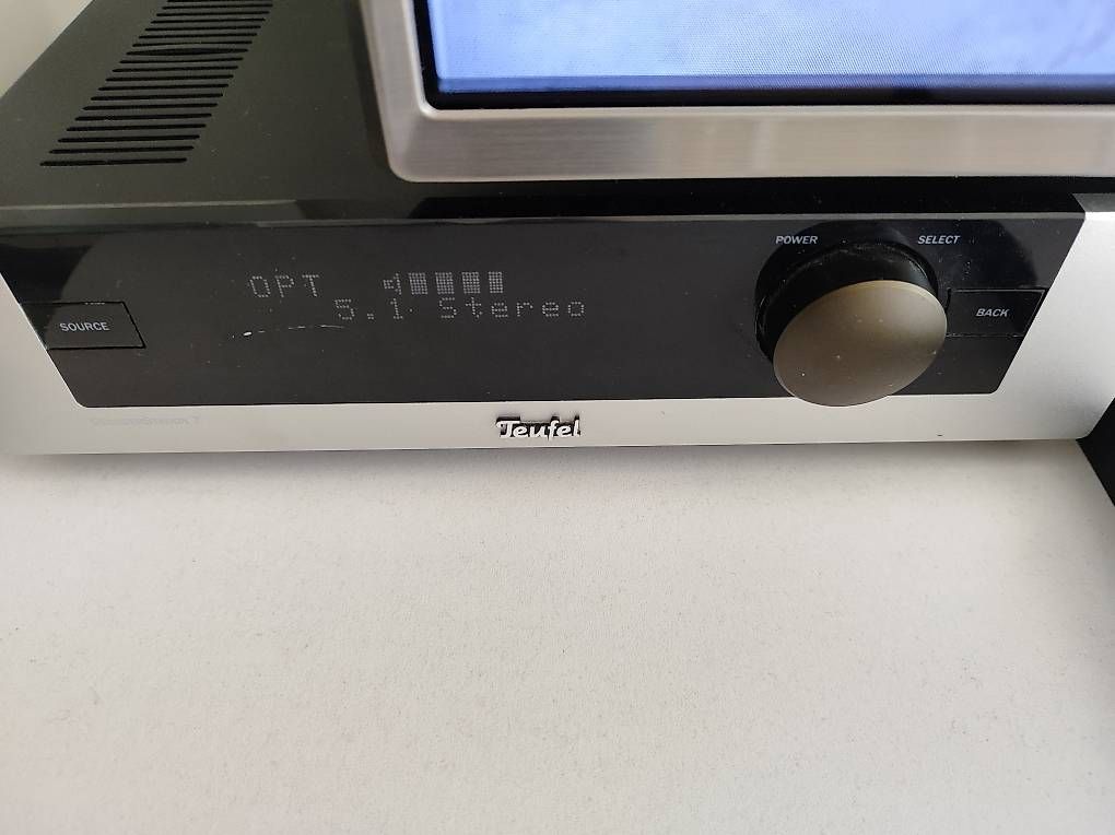 Amplificateurs: Teufel Decoderstation 7 Vorverstärker Dolby Digital 5.1  – D'occasion à Koblenz par mat_xv9x 3