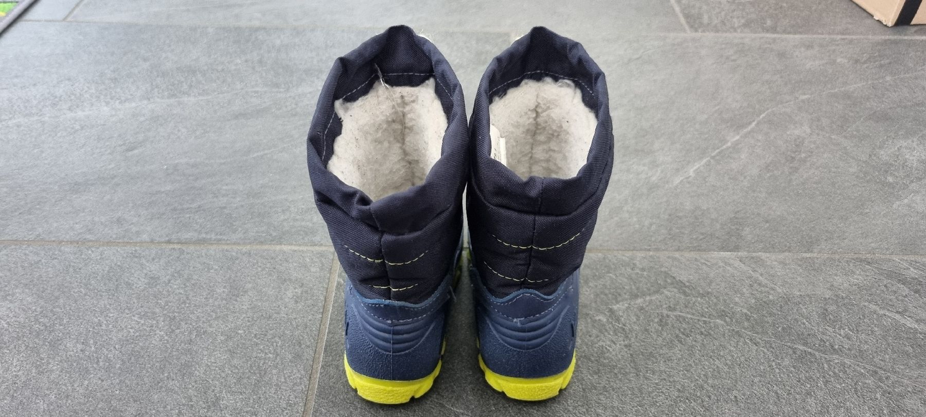 Schuhe für Jungen: Winterstiefel Grösse 22 – Gebraucht aus Birmensdorf ZH von borstenking 1