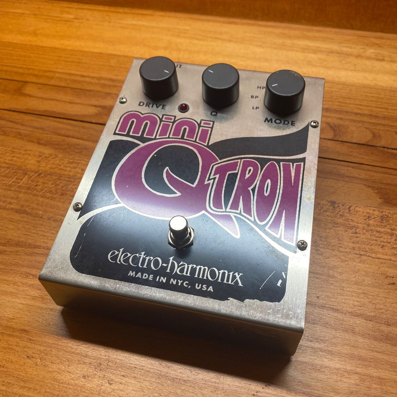 Electro-Harmonix Strumenti musicali: Effektpedal Electro-Harmonix Mini Q-Tron - DEFEKT – Difettoso da Luzern venduto da dos84