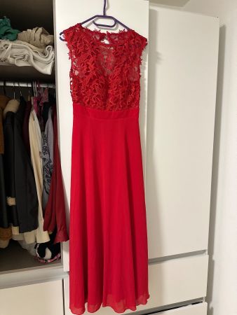 Rotes Kleid