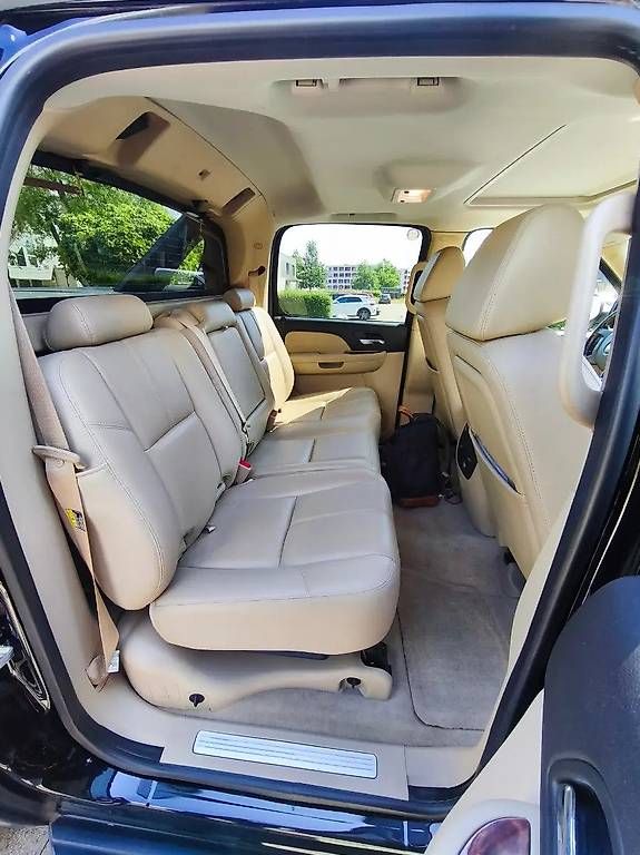 Automobili: CHEVROLET Avalanche LTZ 5.3 V8 – Usato da Langenthal venduto da Goergens10 4