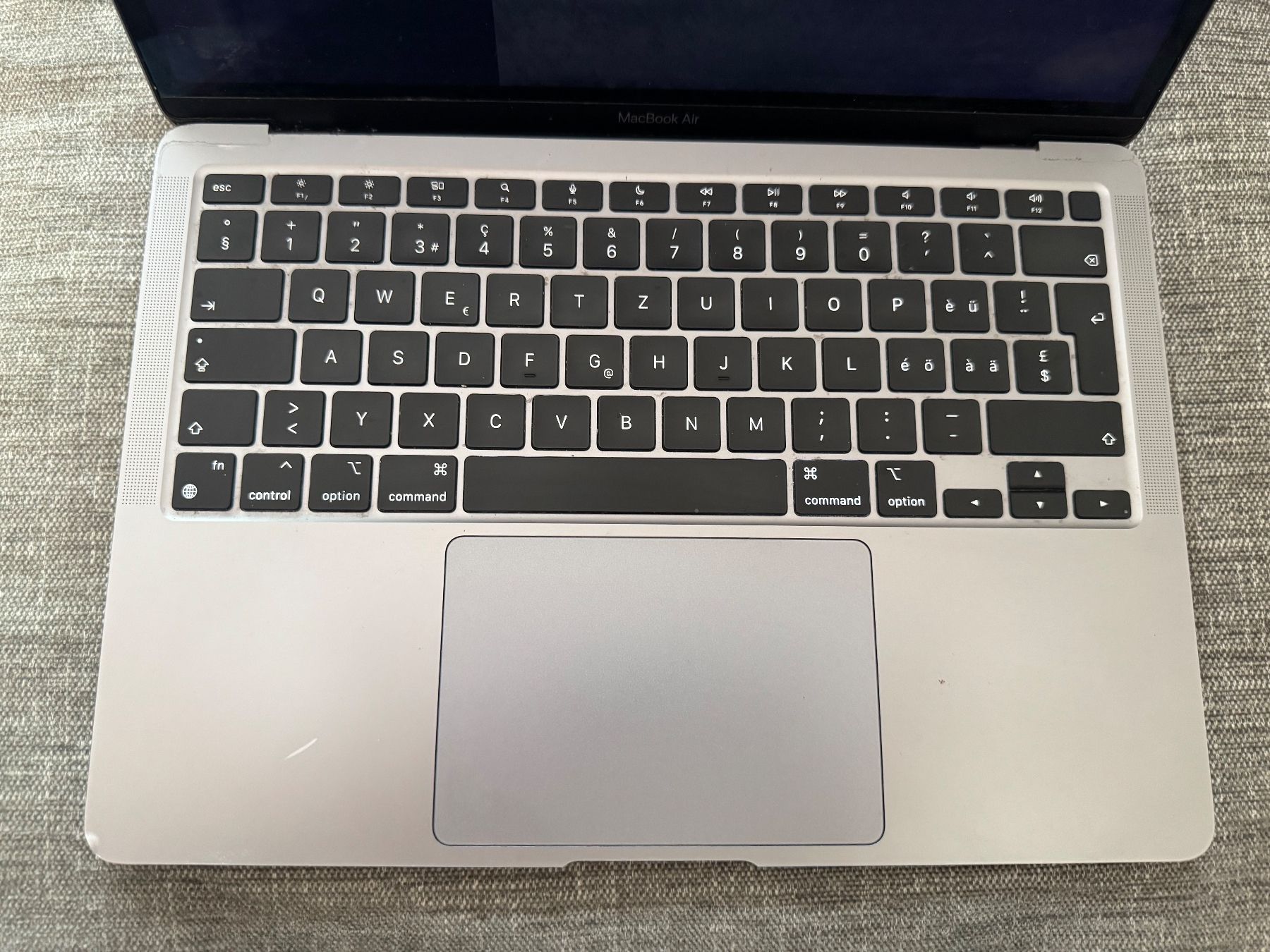 Apple Notebook: MacBook Air 13 Zoll M1 – Difettoso da Adliswil venduto da Busys 1