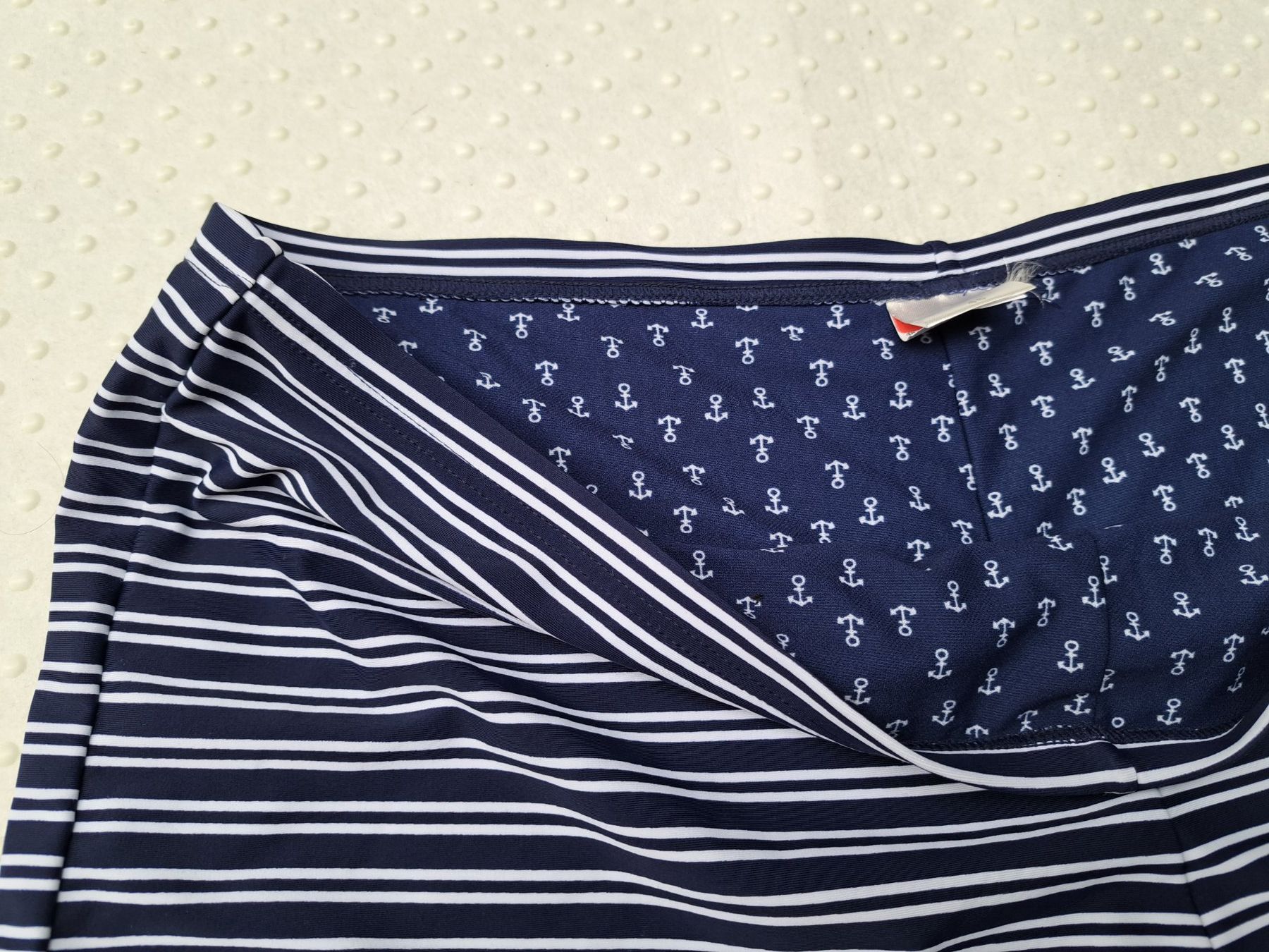 Maddison Costumi da bagno & Bikini: Neu! Gestreifte Badehose "Maddison" Grösse 46 – Nuovo e nell'imballaggio originale da Gysenstein venduto da joshuas81 1