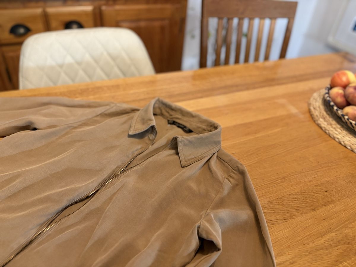 Zara Gilet & Giacche senza maniche: Veste ZARA taille M – Usato da Attalens venduto da Skorpionica 6
