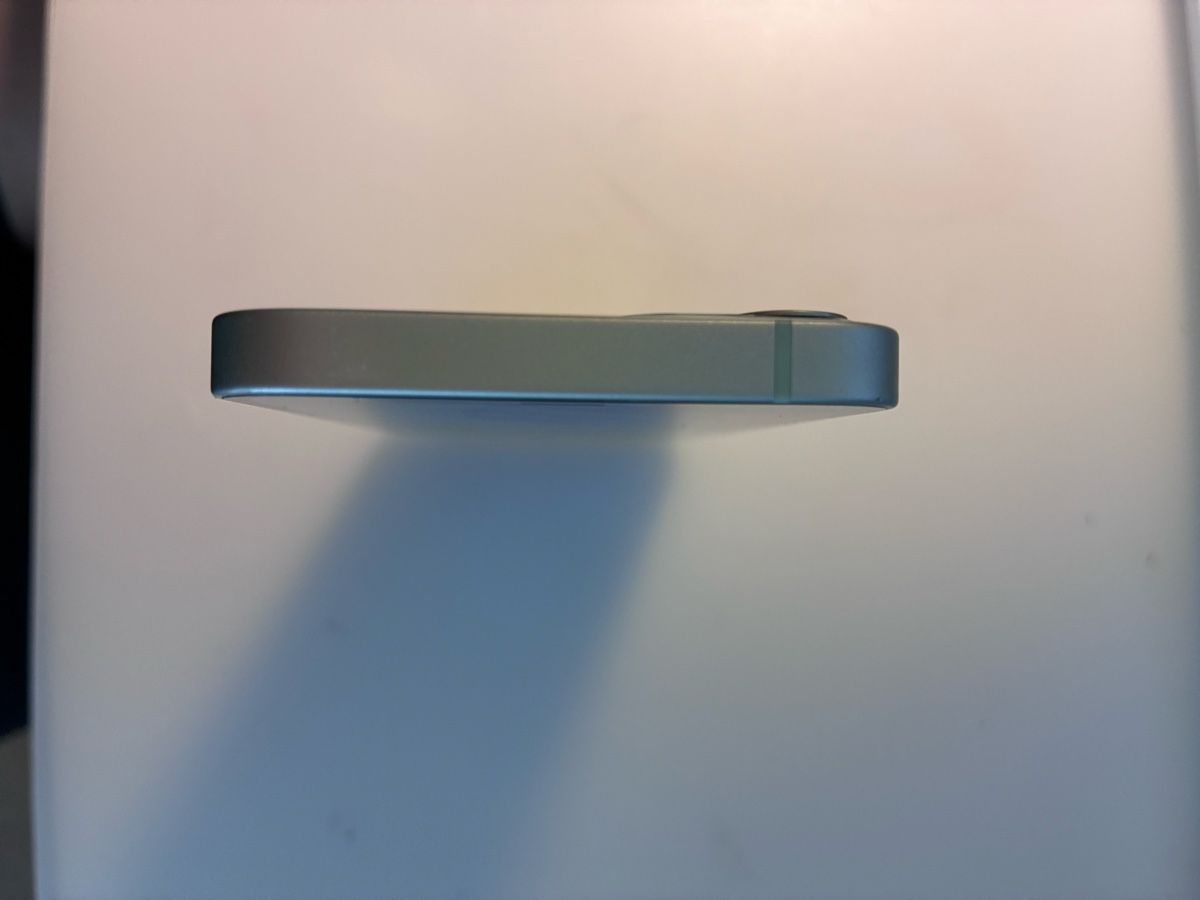 Apple Portables: iPhone 12 mini 128 GB – D'occasion à Wallisellen par loo_9wgx 1