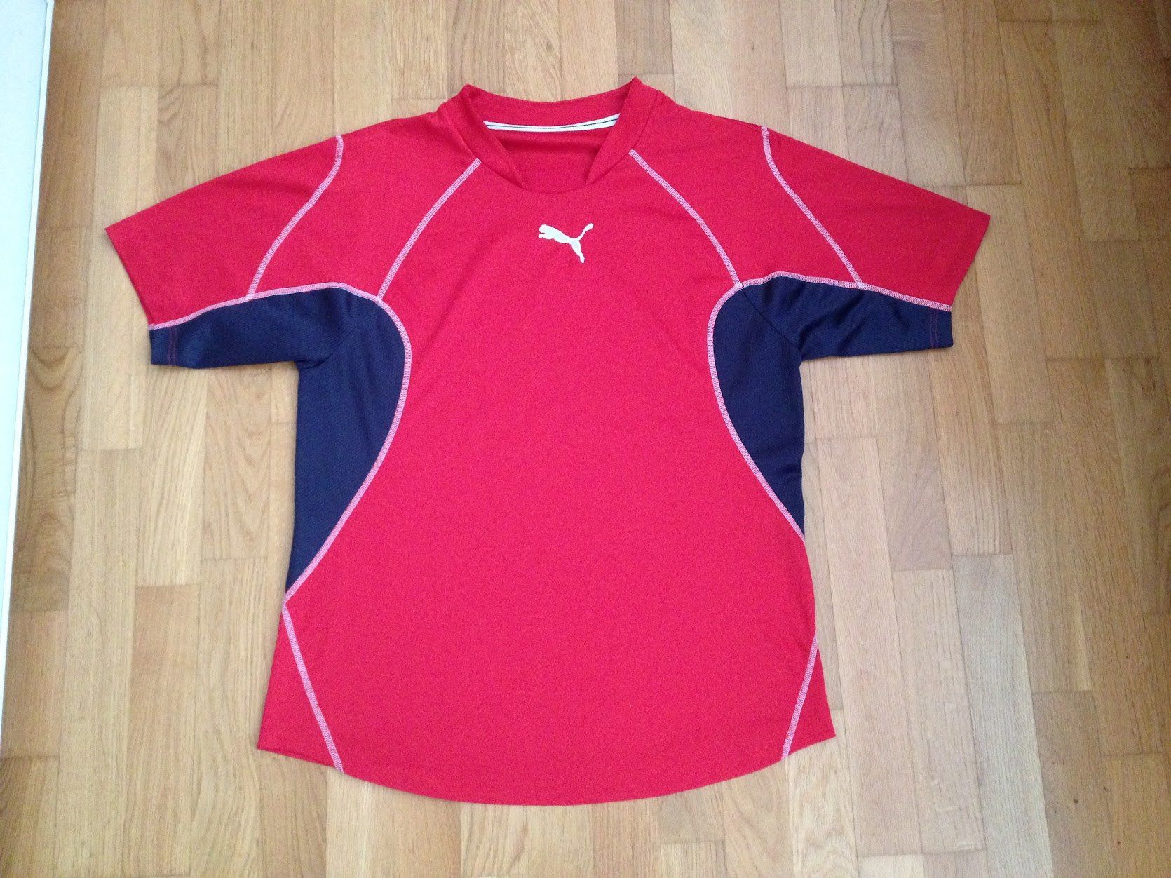 Puma T-shirts: Sport shirt Puma – D'occasion à Dübendorf par Fip05