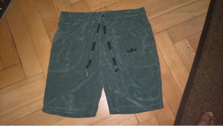 Shorts nuffiz #free your balls L 1x getragen neu grün Sommer
