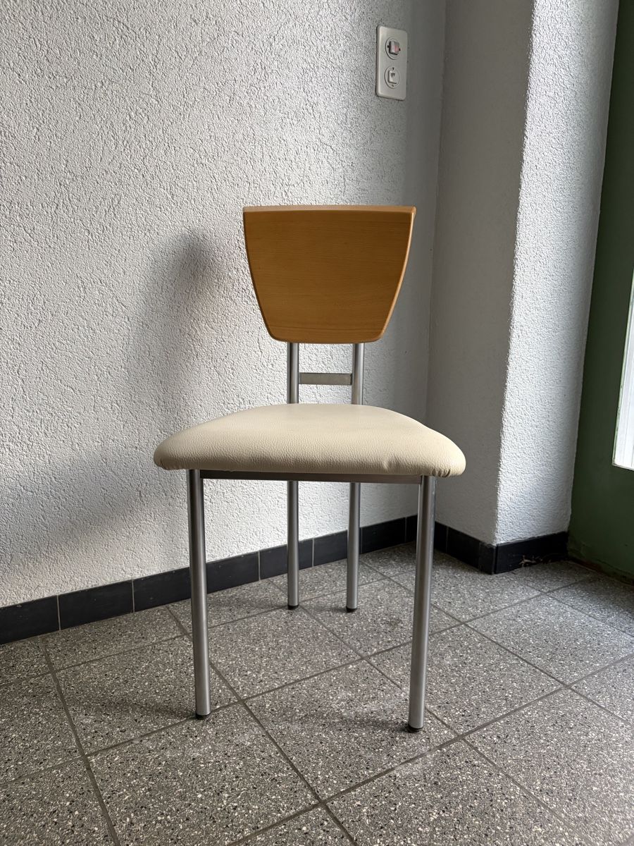 Sedie: 4 X Elegante Hochwertige Essstühl – Usato da Winterthur venduto da Pohanrizki 1