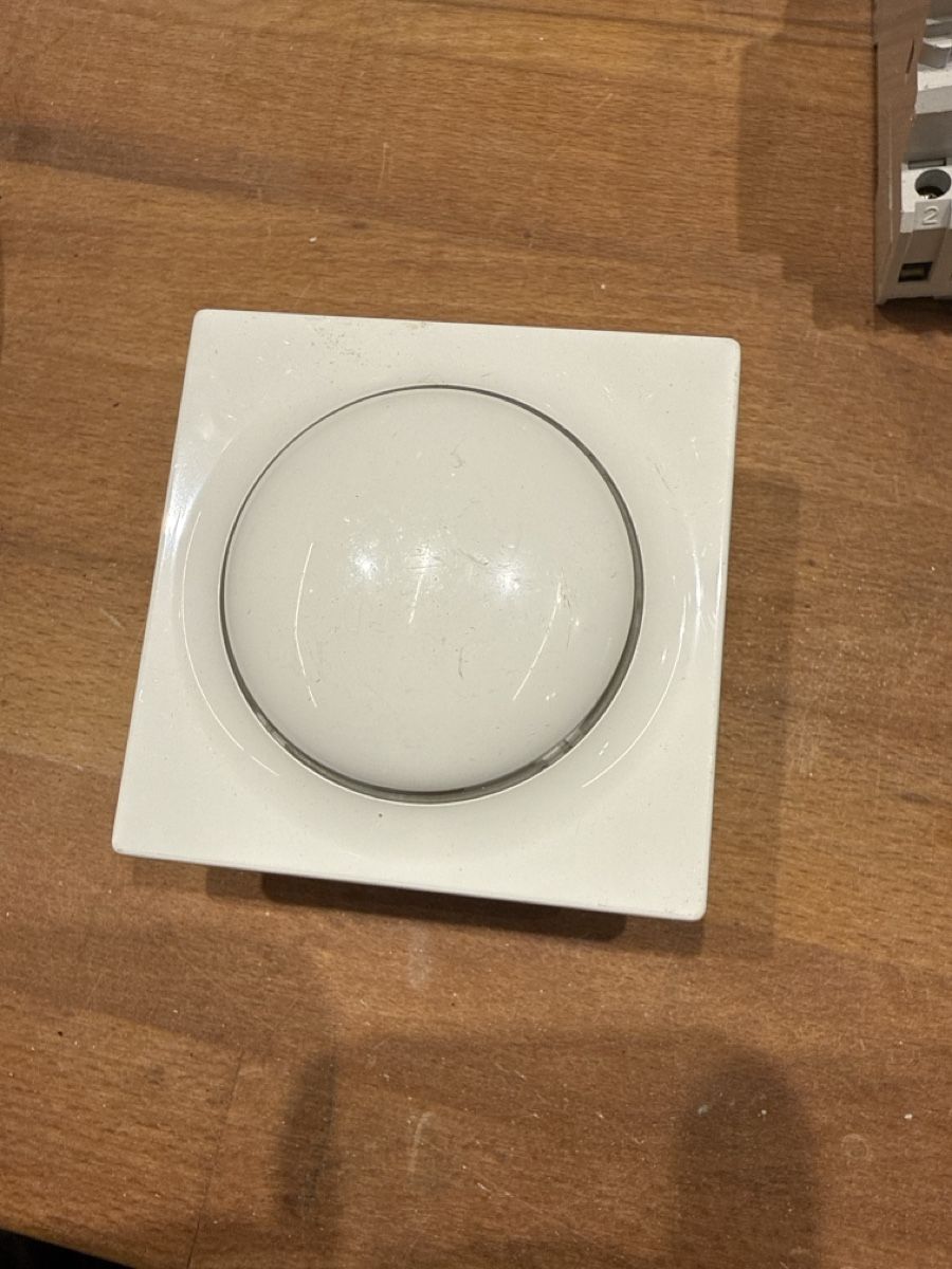 Fibaro Elektronikbauteile: Fibaro Wall Dimmer 2 Z-Wave Plus – Gebraucht aus Celigny von AziwA 1