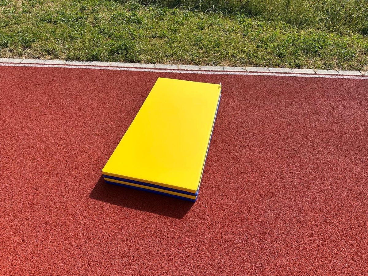 Bodenmatten: Turnmatte – Gebraucht aus Forch von sv94 3