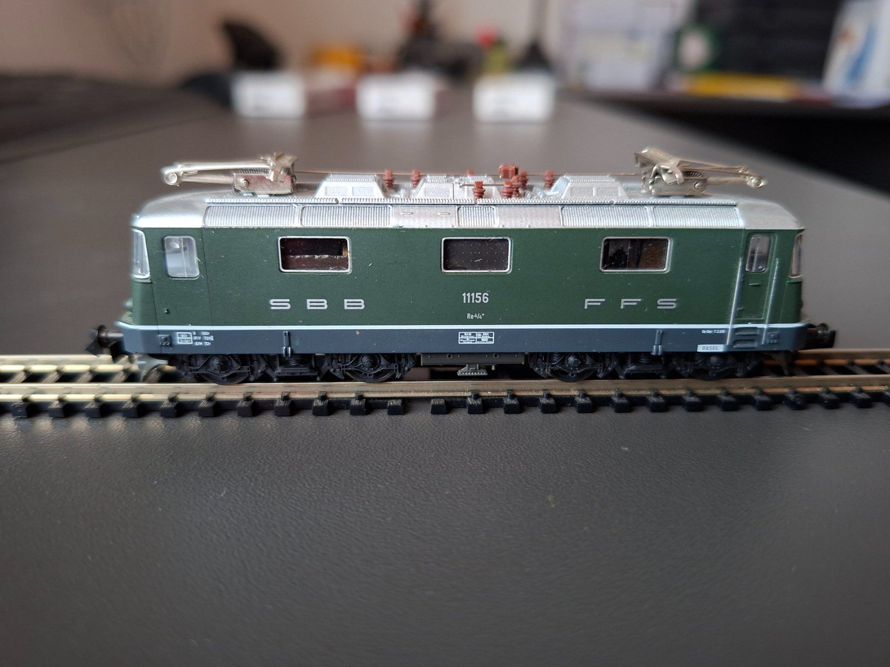 Fleischmann Modellini di ferrovie: Re 4/4 II Fleischmann 7340 – Usato da Liesberg Dorf venduto da Wispli3 1