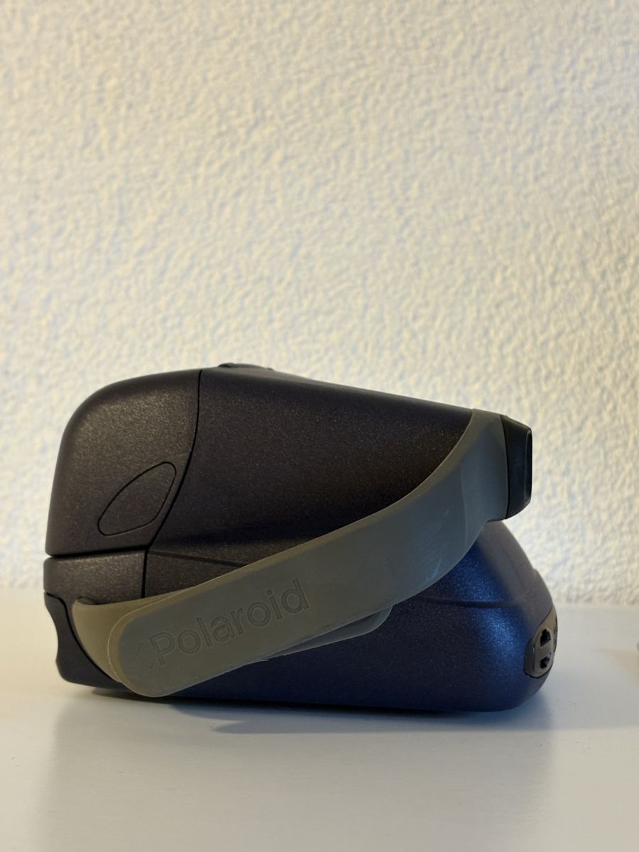 Polaroid Kamera: Polaroid Kamera – Defekt aus Henggart von mas_xy6b 1