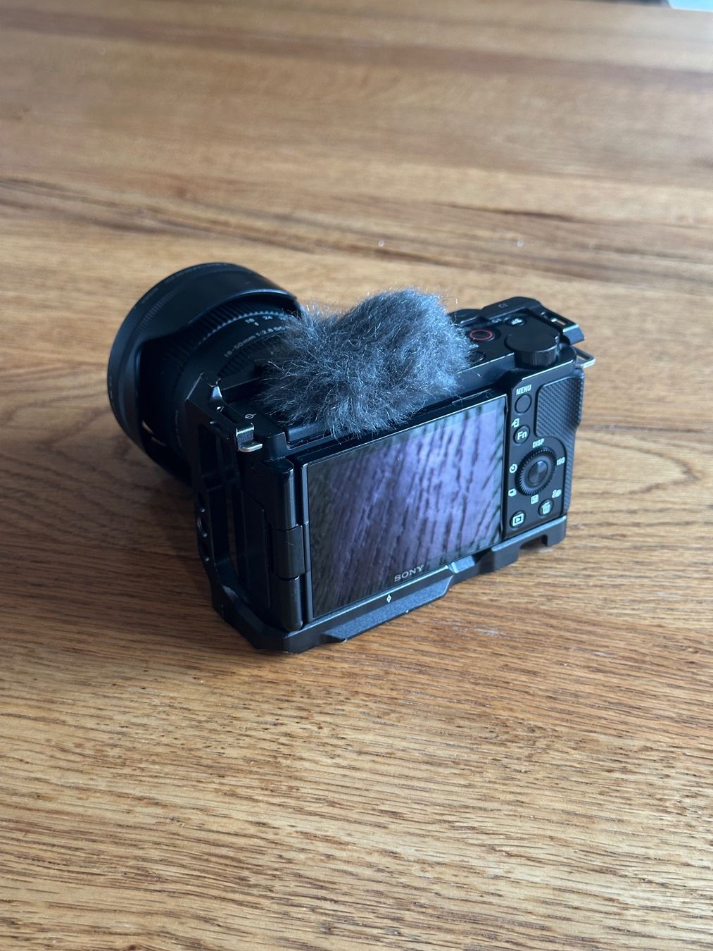 Sony Kamera: Sony Alpha ZV-E10 – Gebraucht aus Elsau von dde_b8cd 3