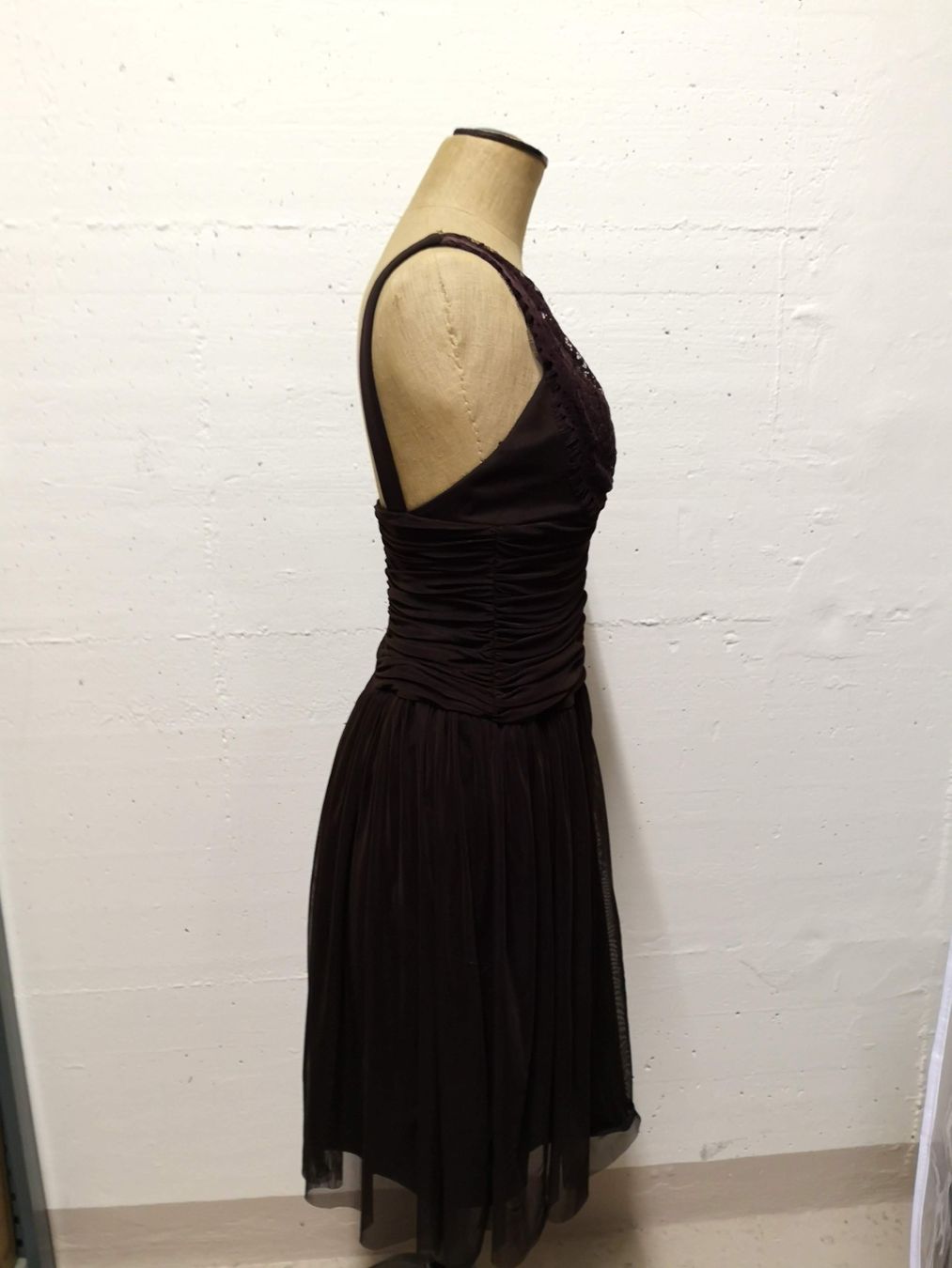 Kleider: Kleid mit Spitze Braun – Gebraucht aus Wollerau von skyfall007 2
