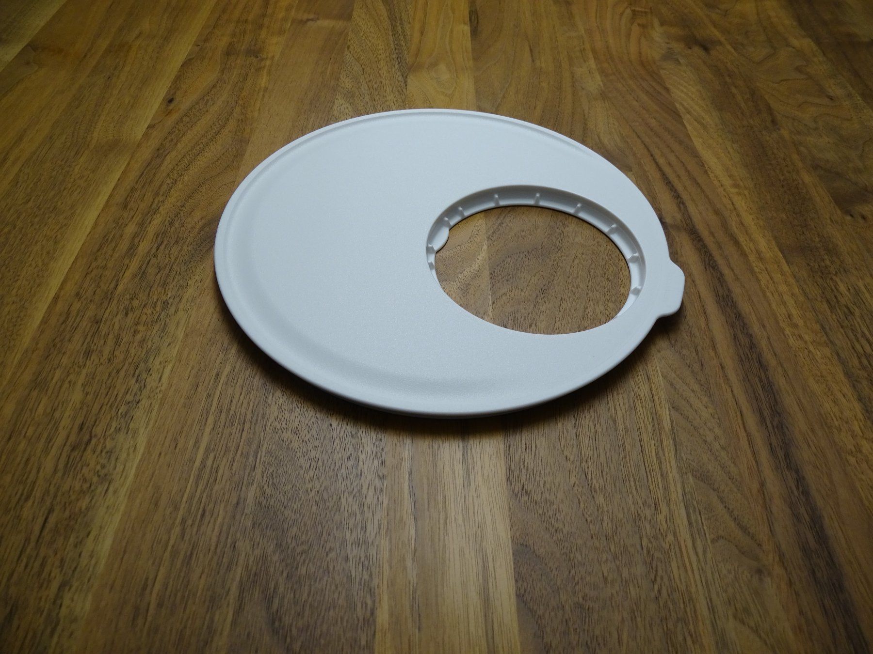 Tupperware Elettrodomestici da cucina: Tupperware Salatschleuder Schneidbrett – Nuovo e nell'imballaggio originale da Unterkulm venduto da Wschwend