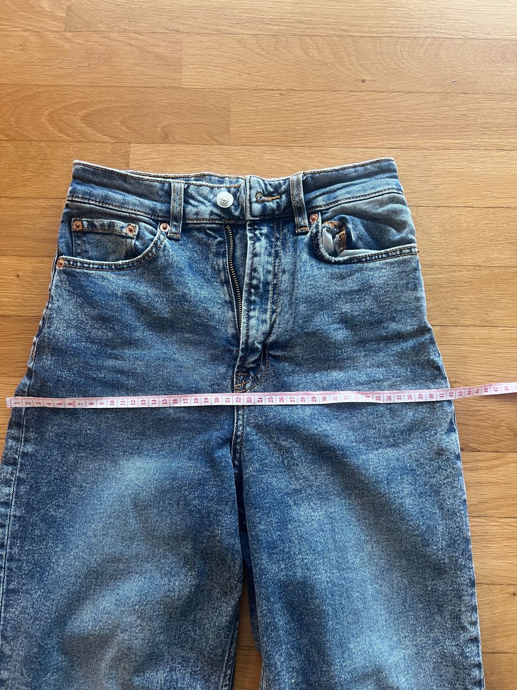 H&M Jeans: H&M Jeans 34 – Nuovo (secondo la descrizione) da Neuhaus SG venduto da bernike 4
