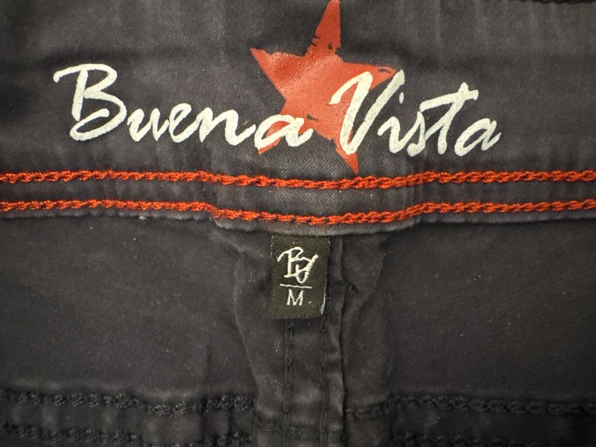 Buena Vista Pantaloni: kurze Hosen – Usato da Kollbrunn venduto da Humberg07 1