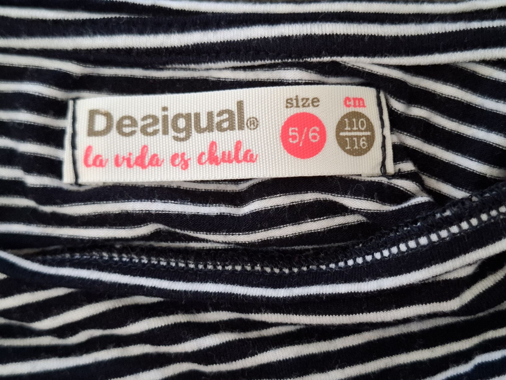 Desigual Camicette, T-shirt & Top: joli pull Desigual, 110, 116 – Usato da Tramelan venduto da yok-yok 2