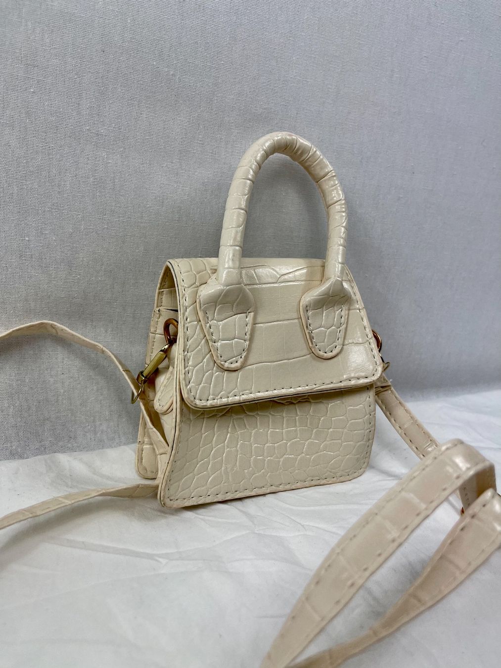 Borse da donna: Tasche - Umhängetasche - Minitasche – Nuovo (secondo la descrizione) da Romanshorn venduto da MAFLOMAS 1