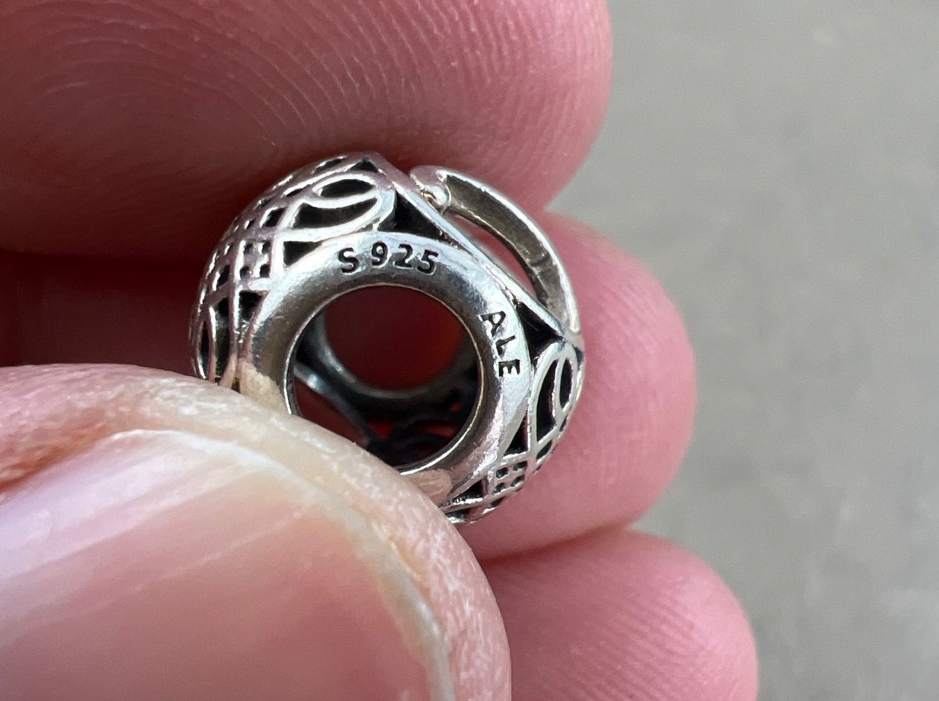Pandora Anhänger: Pandora Charm – Gebraucht aus Niederuzwil von leo_8857 1