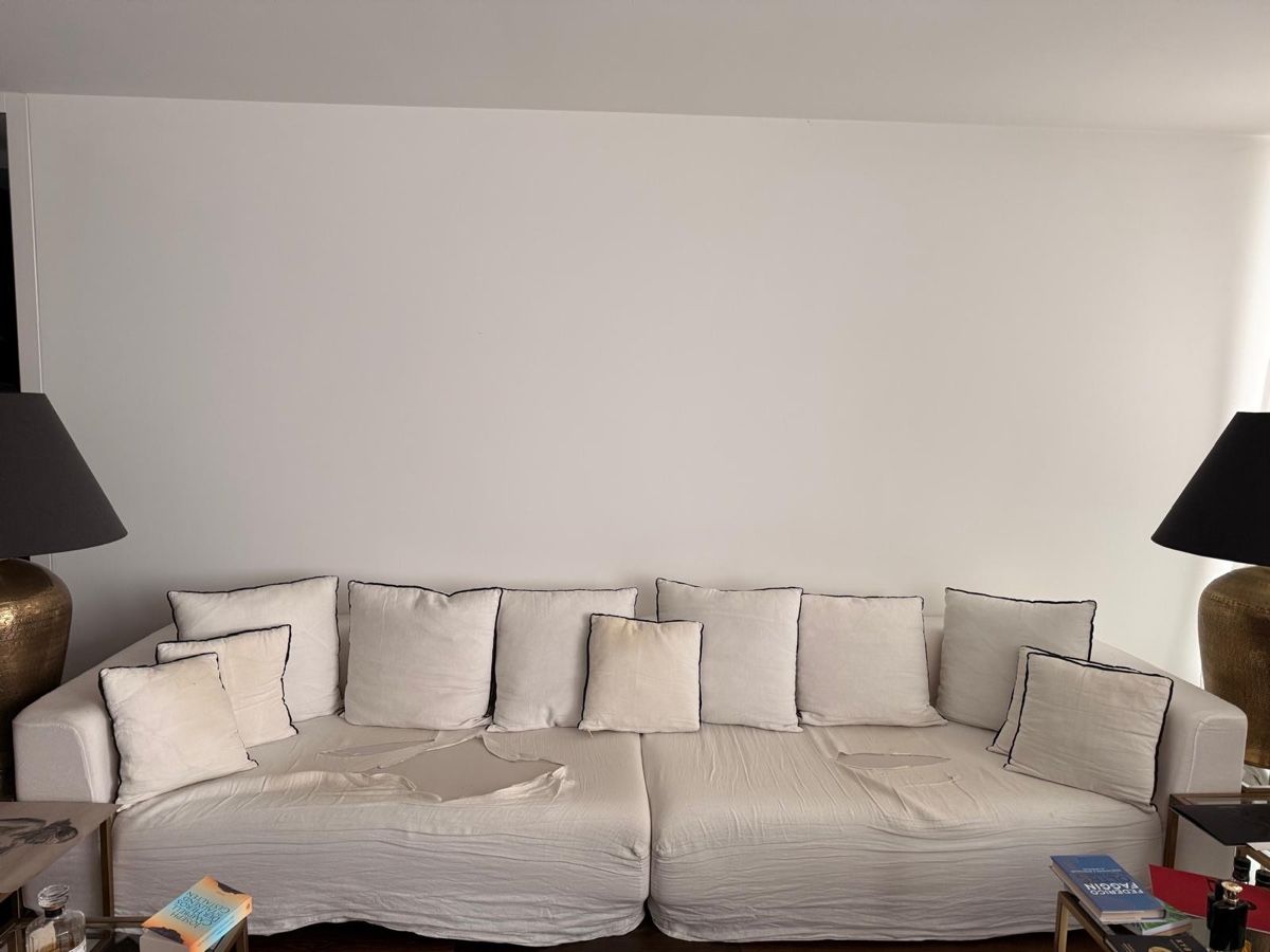 Sofas: Sofa, 330cm breit gebraucht  – Gebraucht aus Giebenach von twows