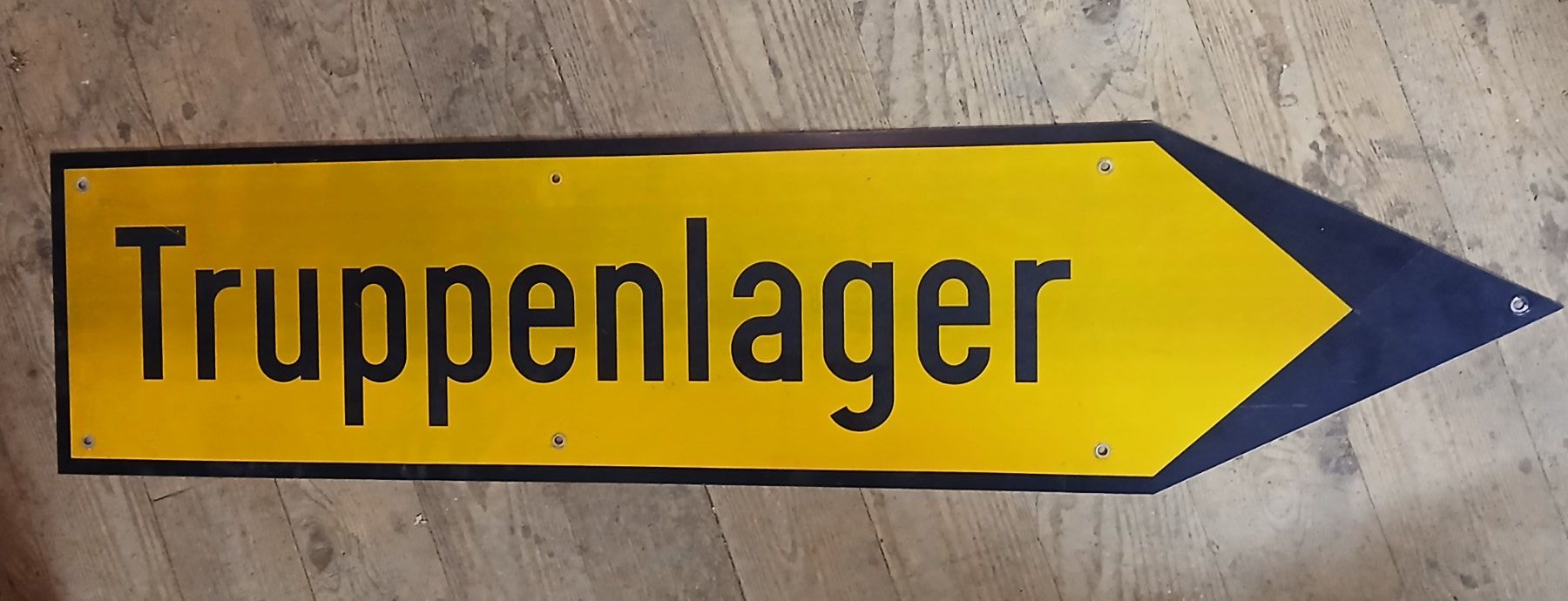 Schweizer Armee Uniformi & Effetti personali: alter Militär Wegweiser > "Truppenlager" – Usato da Bilten venduto da Archiv55