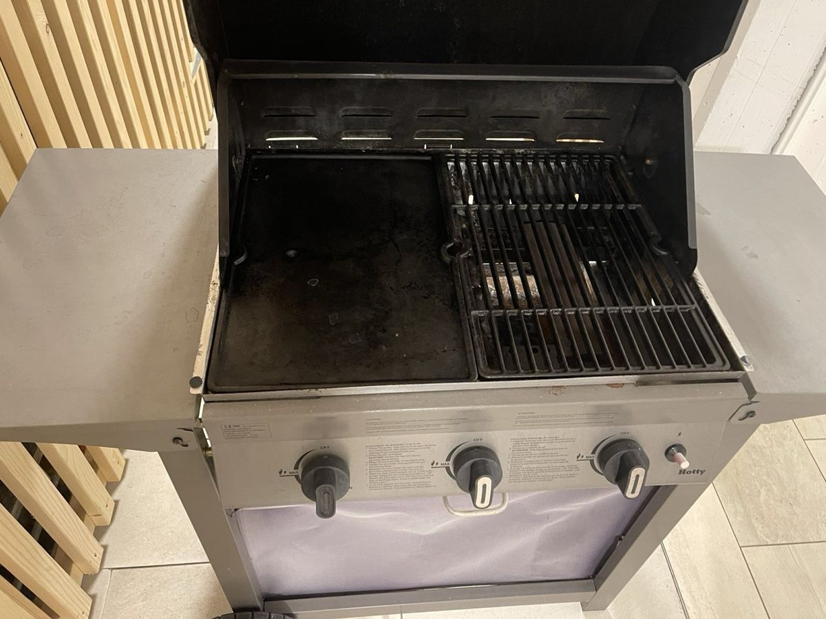 Griglie: Grill Club Hotty – Usato da Ruswil venduto da Egtina24 3