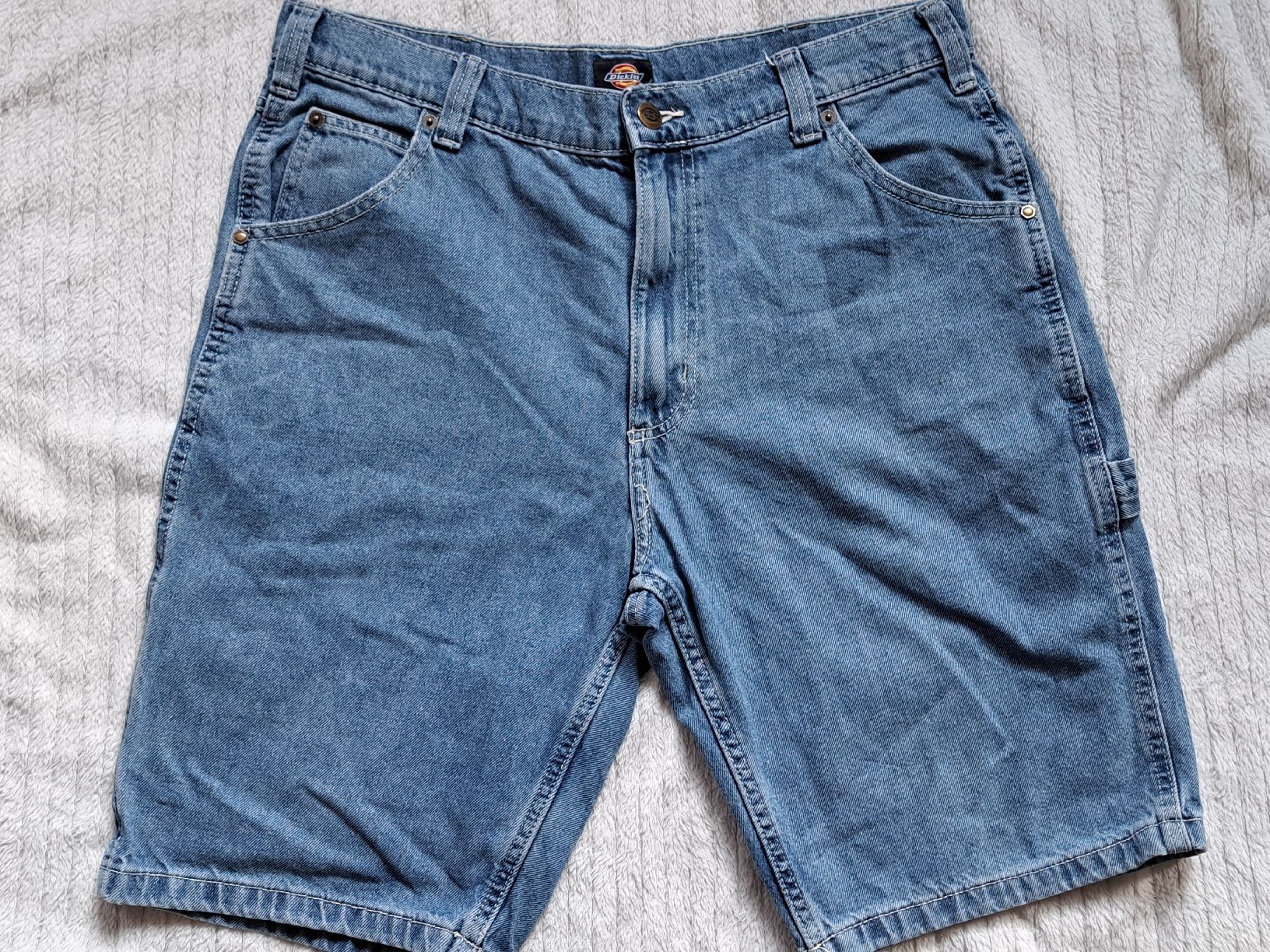 Dickies Jeans: Dickies Shorts Jeans blau, W33  – D'occasion à Innertkirchen par Top_100 1