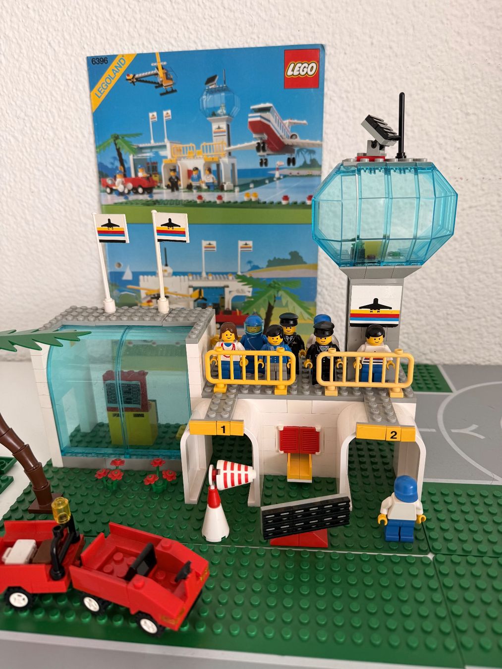 Lego Spielzeuge: LEGO 6396 Airport – Gebraucht aus Nidau von Wusaa