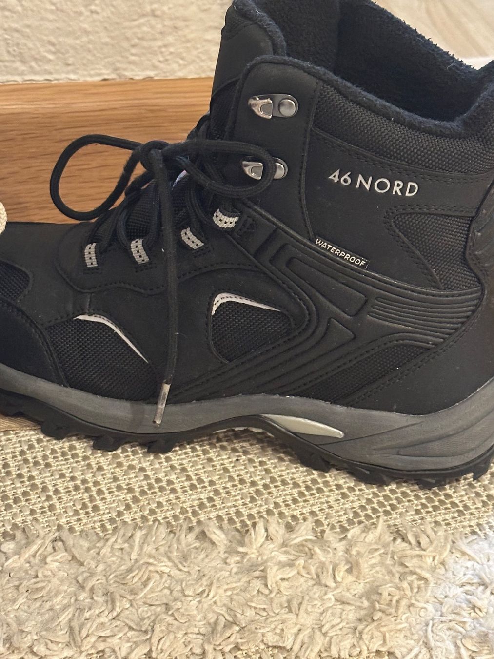 46 Nord Scarpe per ragazzi: 46 NORD Wanderschuhe Wasserdicht Gr 40 – Usato da Basel venduto da iulia_haul 6