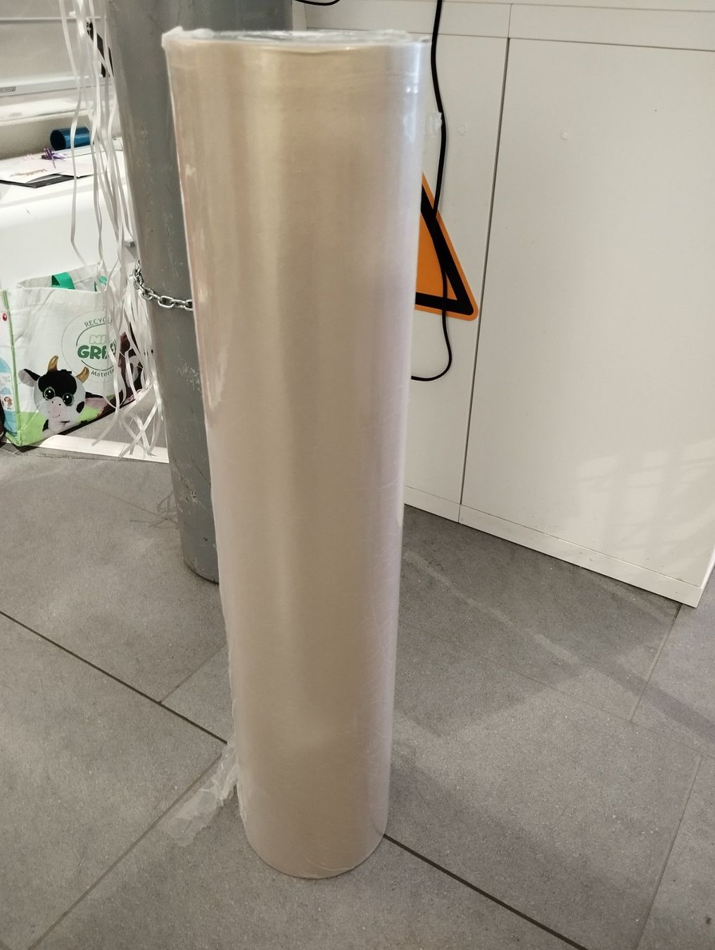 Carta: Geschenkpapier Champagner/Graphit 70g/m2 75cm 200m neu – Nuovo e nell'imballaggio originale da Birmensdorf ZH venduto da RehliAllerlei