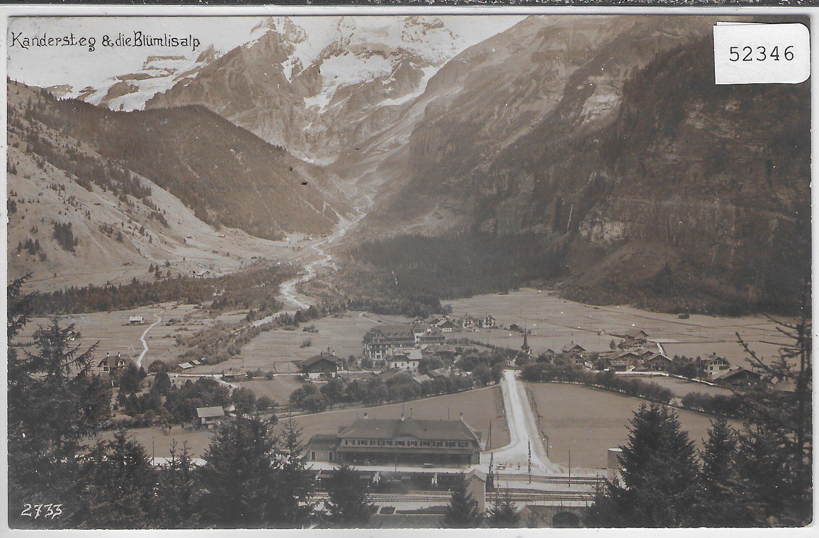 Cartes postales: Kandersteg mit Bahnhof – D'occasion à Ettingen par Kartenplanet