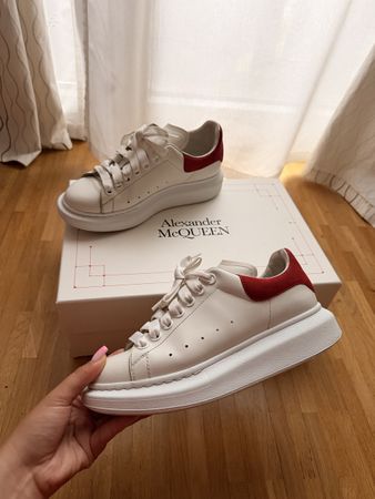 Baskets Alexander McQueen blanc taille 37,5