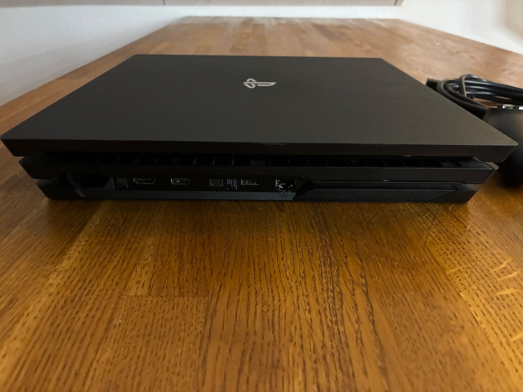 Sony Console: Sony Playstation 4 Pro – Usato da Wolfwil venduto da sch_9jzx 3