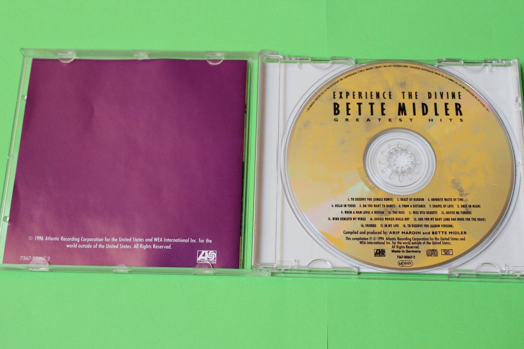 CD: Bette Midler - Experience the Divine - Greatest Hits CD 1996 – Usato da Tübach venduto da JamesStone 2