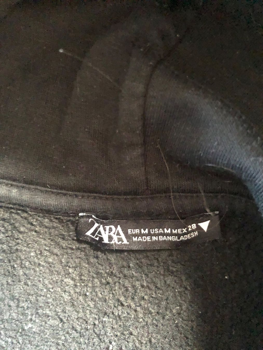Zara Maglioni & Felpe: ZARA KAPUZENPULLOVER schwarz M – Usato da Wattwil venduto da jopara 1