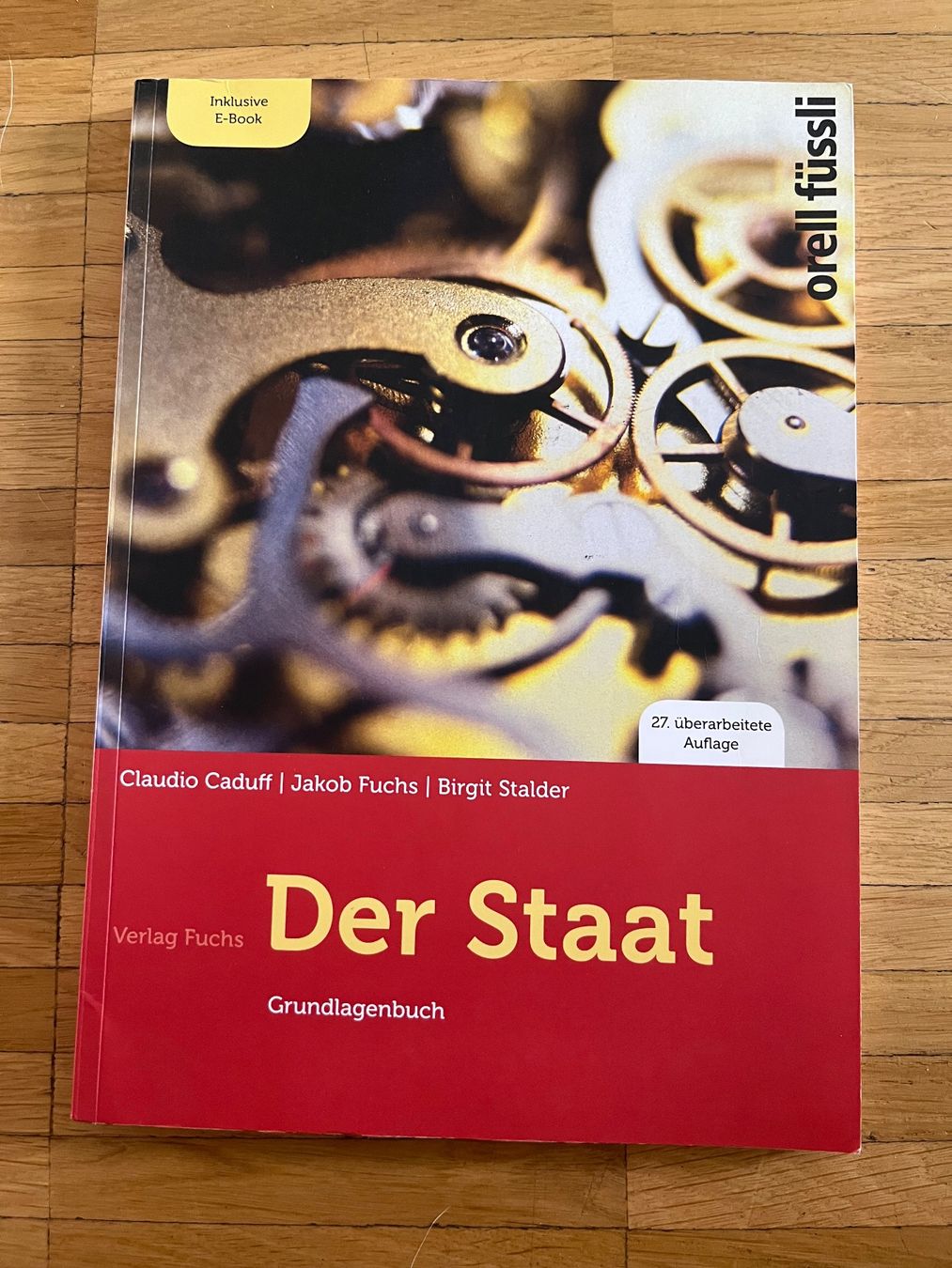 Libri: Der Staat Lehrbuch 27. überarbeitete Auflage – Nuovo (secondo la descrizione) da Winterthur venduto da cri_s9mn