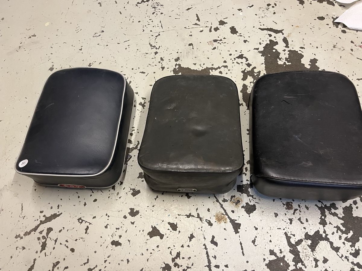 Vespa Alle Rollerersatzteile: Vespa VNB, VBB etc – Gebraucht aus Thun von Cpia 1